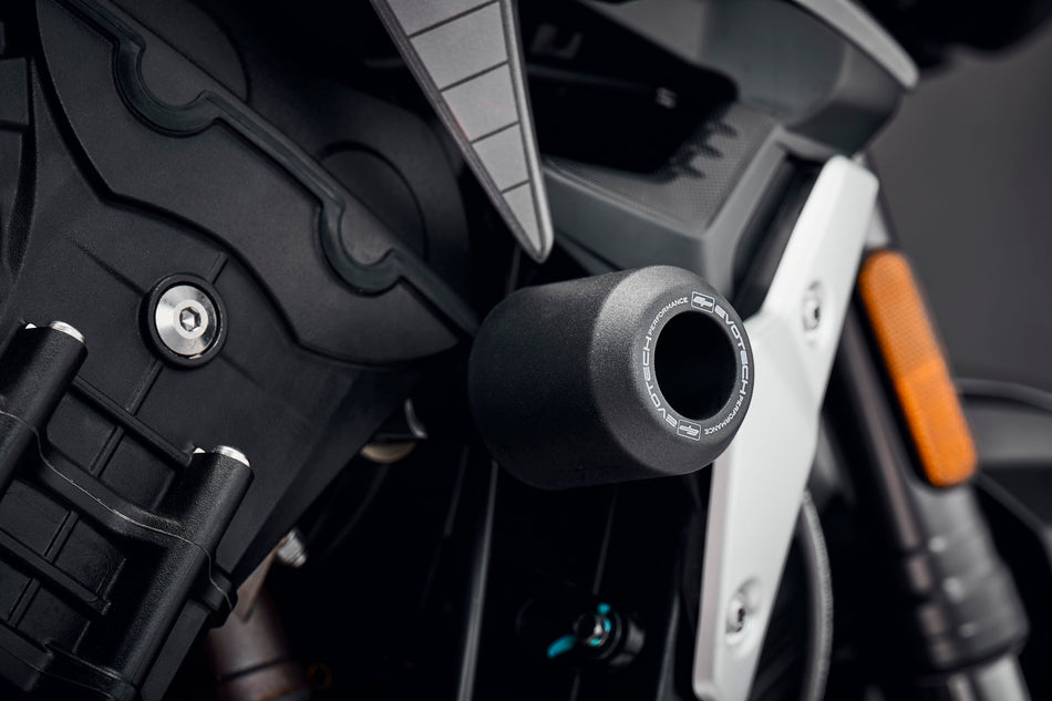 Evotech Crash Bobbins - Triumph Street Triple 765 RX (2026) - Crash Protection - 2 - Image