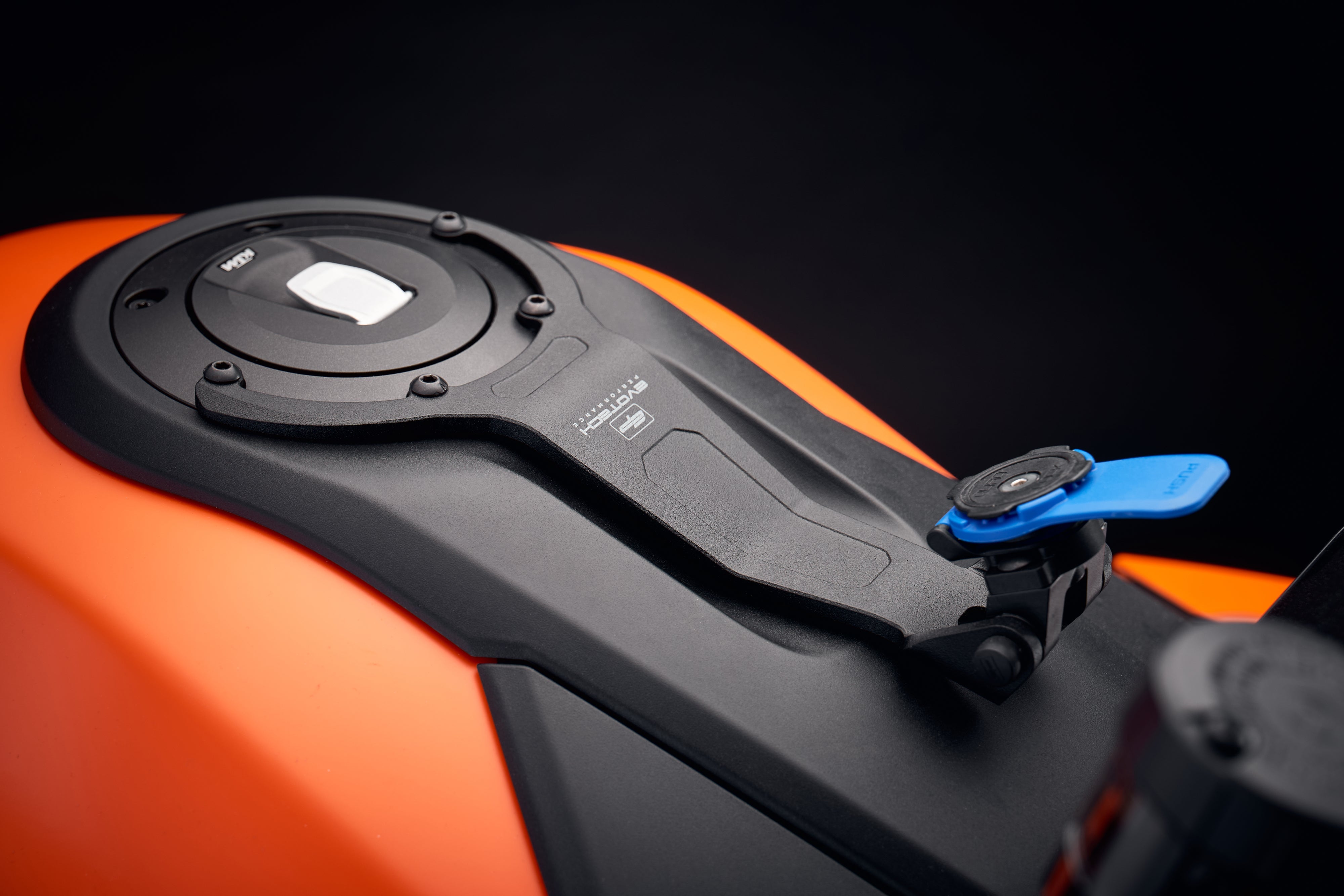 Evotech Quad Lock Compatible Mount - KTM 1390 Super Duke R (2024+) - 2