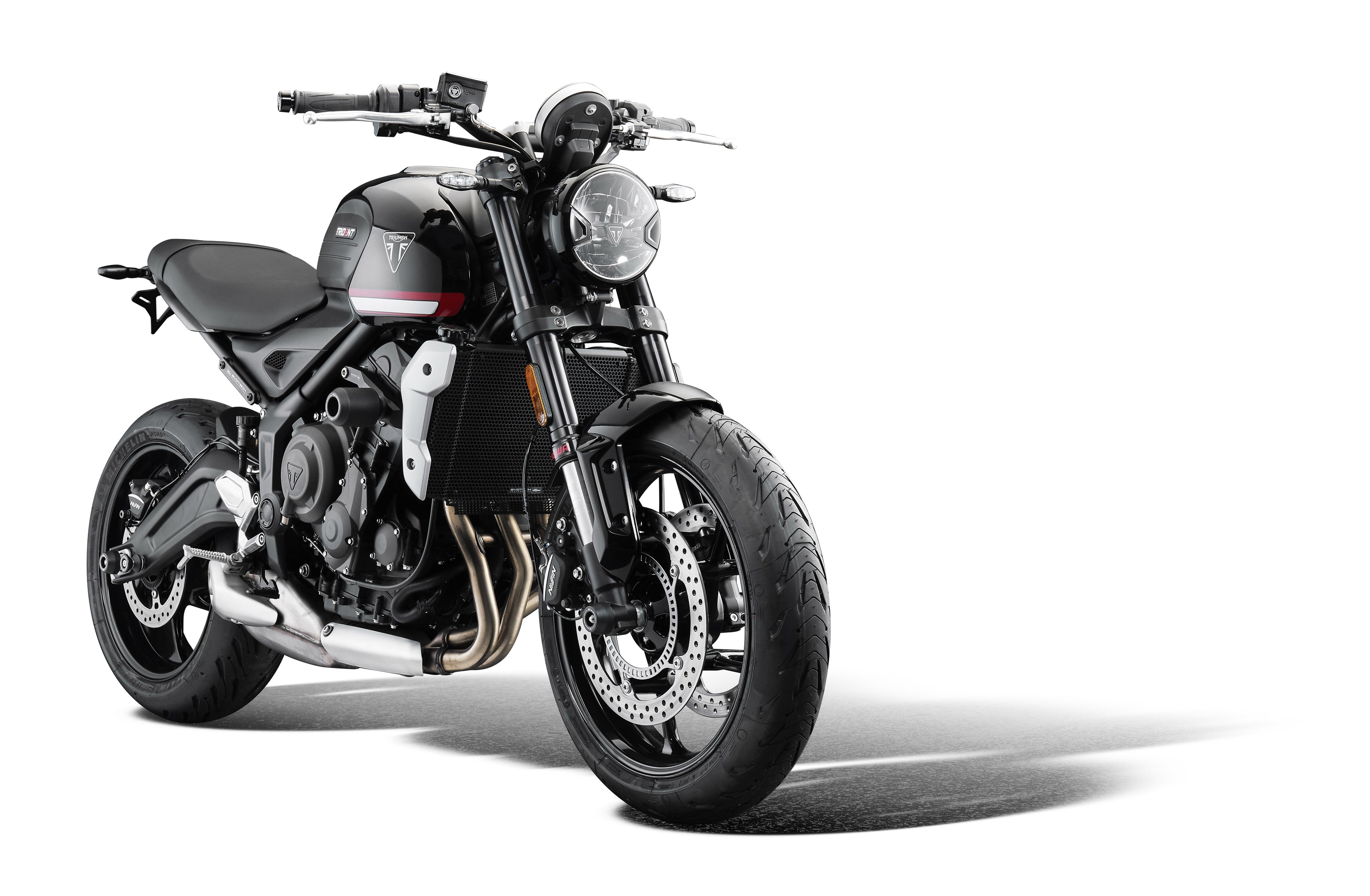 Evotech Radiator Guard - Triumph Trident (2025+) - 5