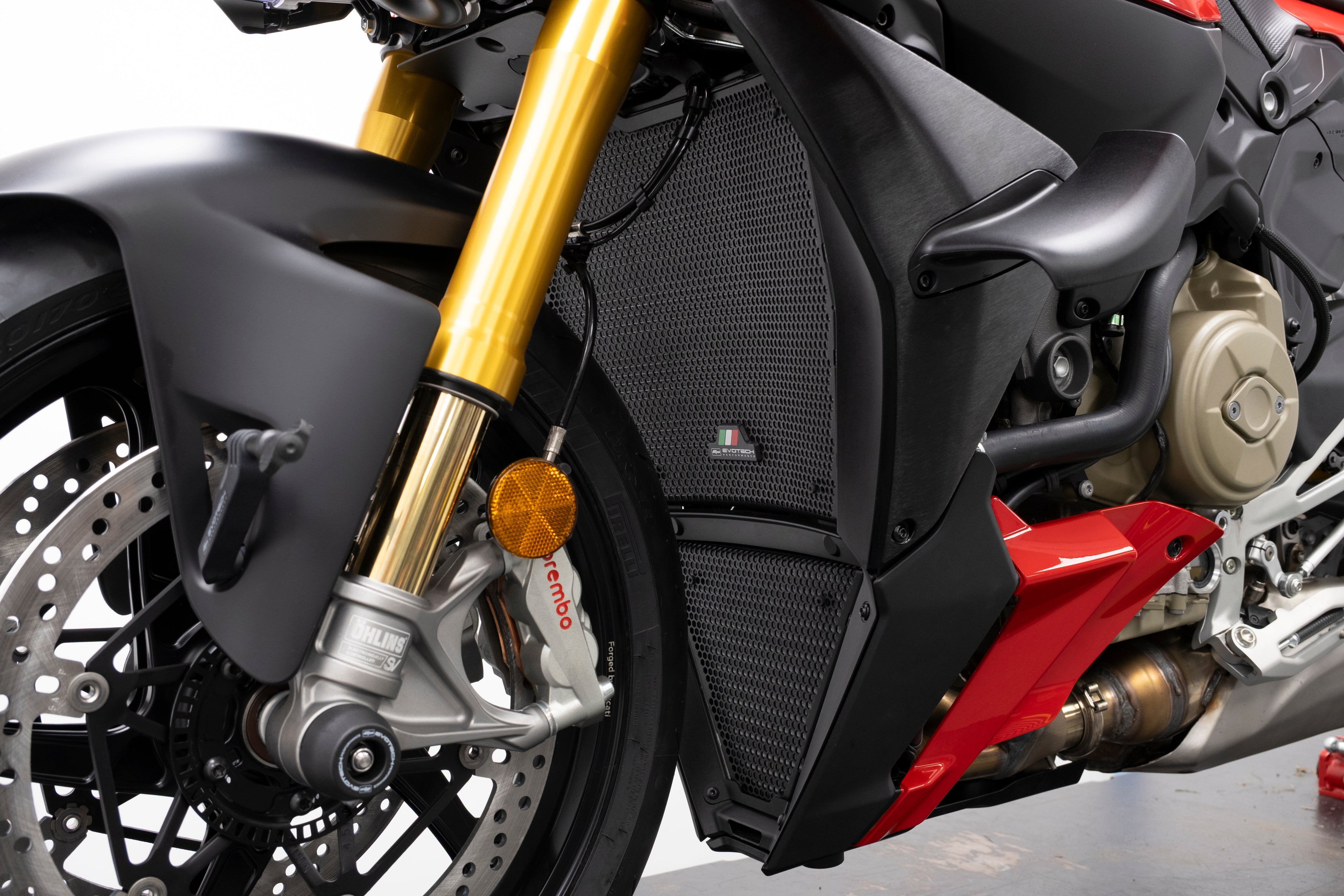 Evotech Radiator Guard Set - Ducati Streetfighter V4 (2025+), PRN018192-018198-01, Image 4