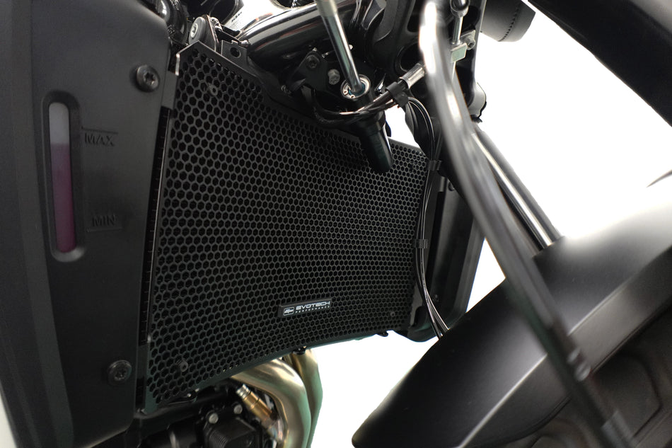 Evotech Radiator Guard - Husqvarna Svartpilen 801 (2024+) - 2