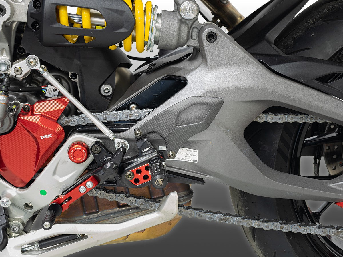 CRB263O - PANIGALE/SF V2 MY25 MATT CARBON HEEL GUARDS - DBK Special Parts - 6