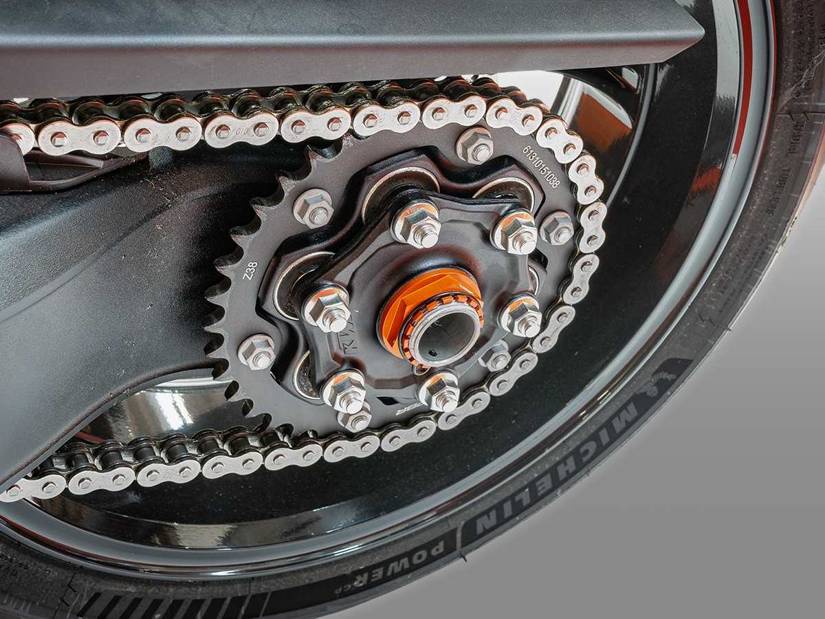 FDR05 - KTM REAR SPROCKET NUT SAFETY CLIP - DBK Special Parts - 4