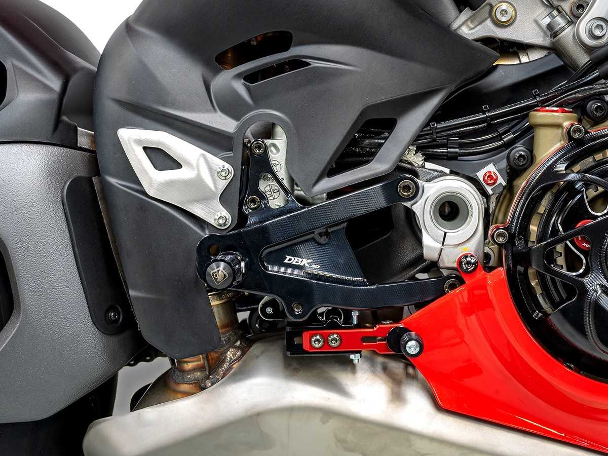 PRV402 - PANIGALE V4 MY25 ADJUSTABLE SBK REARSETS - DBK Special Parts - 9