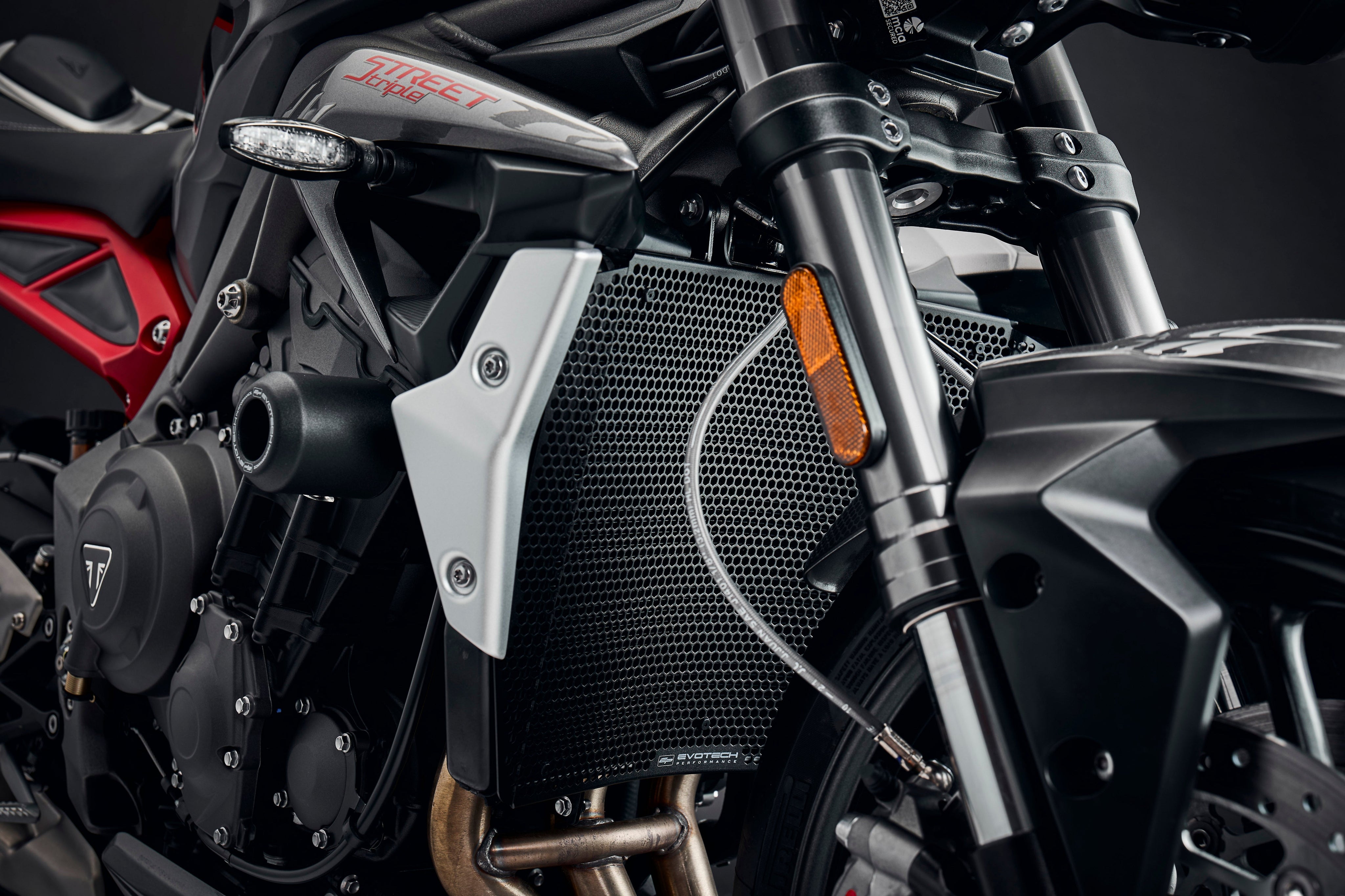 Evotech Radiator Guard - Triumph Street Triple R (2020-2022) - 2