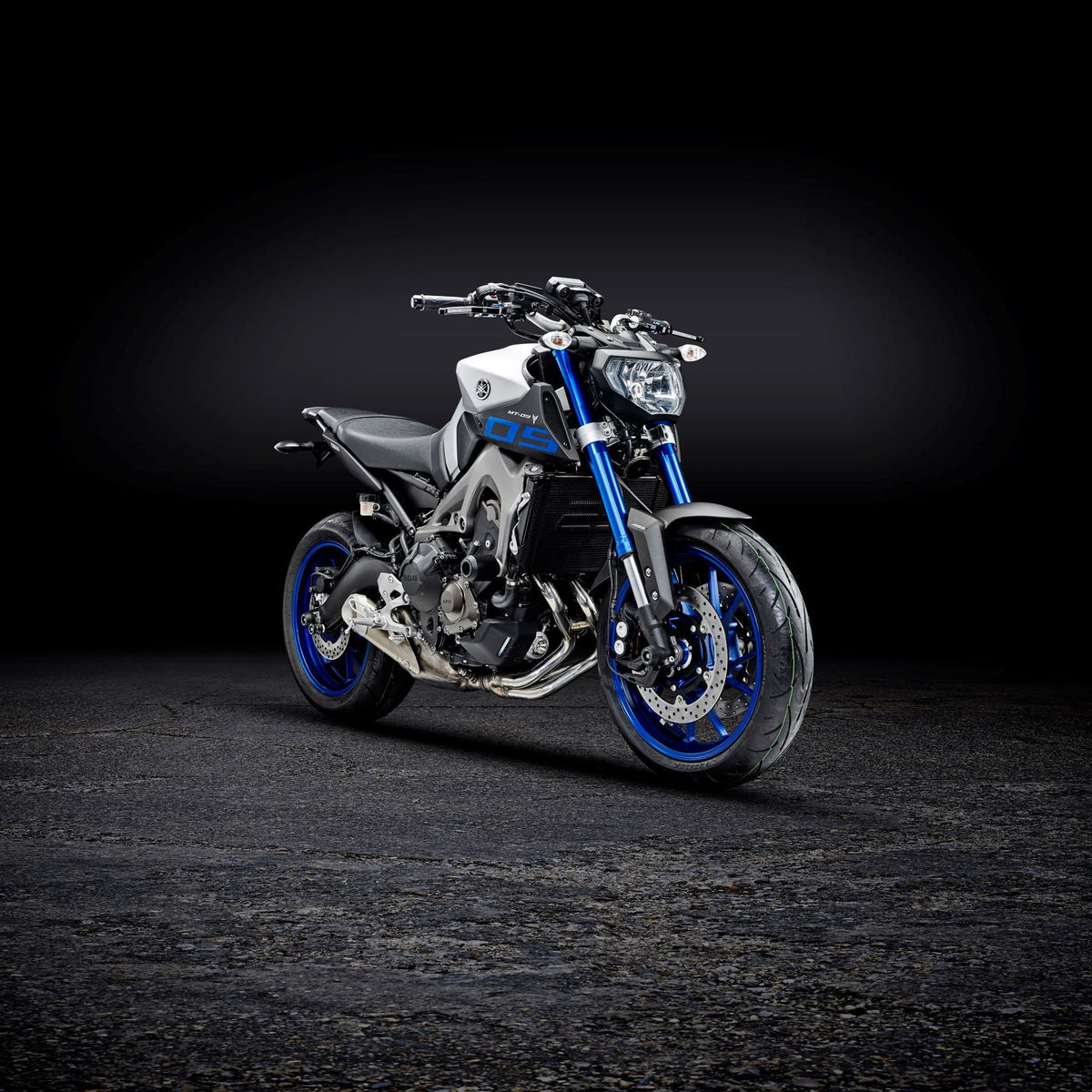 Evotech Yamaha FZ-09 Crash Bobbins 2013 - 2016 - 7